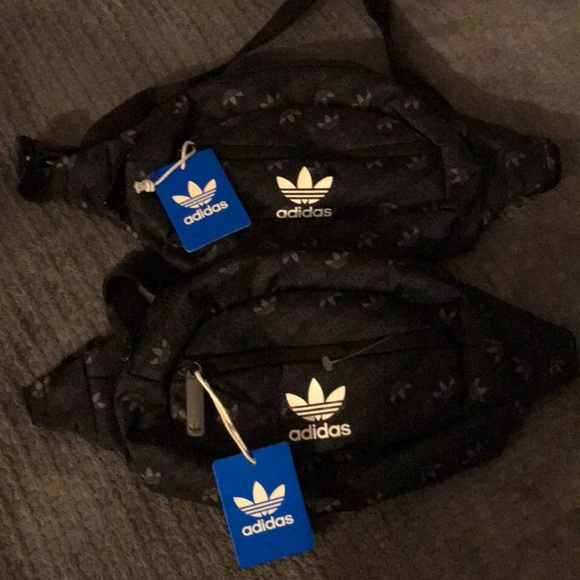 Adidas Fanny Pack - Picture 1 of 1